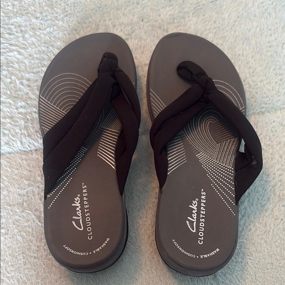 Clarks Black Sandals with Contoured Footbed